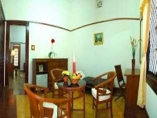 Rumah Ebo Bandung Exterior photo